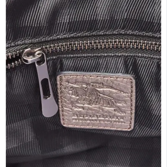 BURBERRY
Silver Shimmer Check Degrade Buckle Tote Bag - Picture 8 of 13